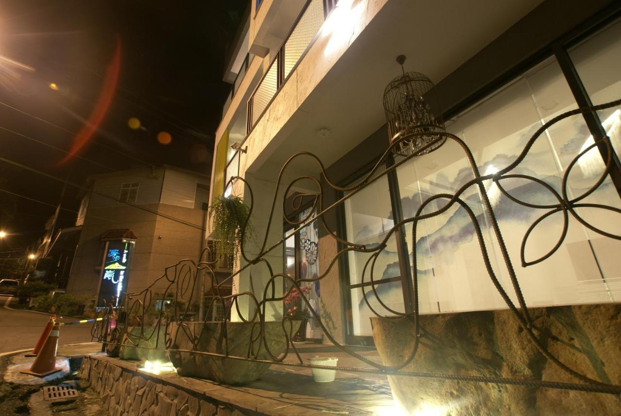 Gasthaus 漫步山嵐 A Walk In The Mist Lugu Exterior foto